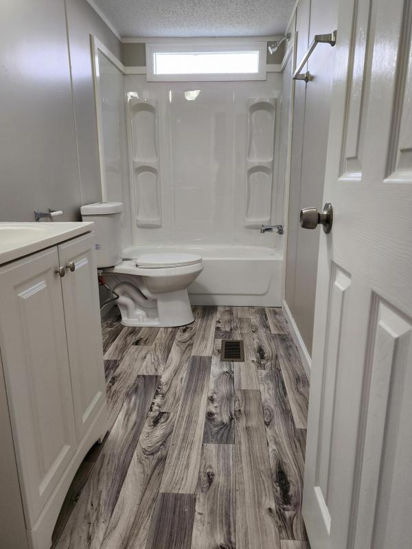 1998 Chandeleur Homes Inc. Chandeleur Mobile Home