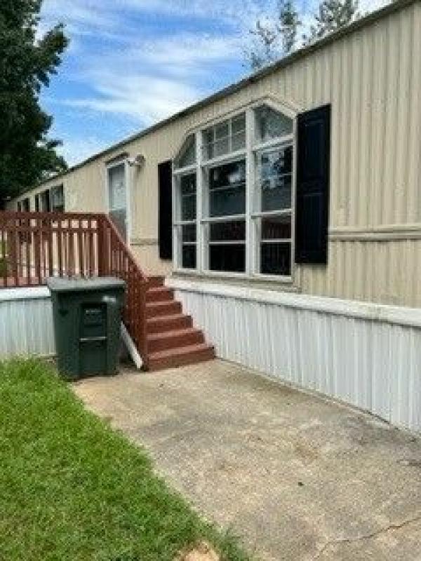 Photo 1 of 2 of home located at 9401 Wilson Blvd Lot #328 Columbia, SC 29203