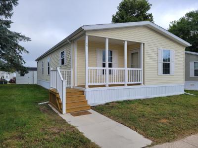Mobile Home at 56 Grant Dr Highland, MI 48357