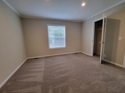 Photo 5 of 8 of home located at 56 Grant Dr Highland, MI 48357