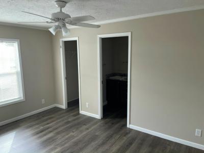 Photo 4 of 7 of home located at 10201 W Beaver St #378 Jacksonville, FL 32220