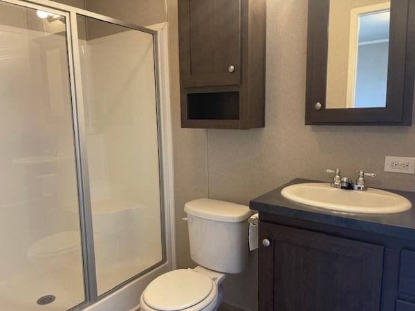 2018 Redman RA1670215 Mobile Home