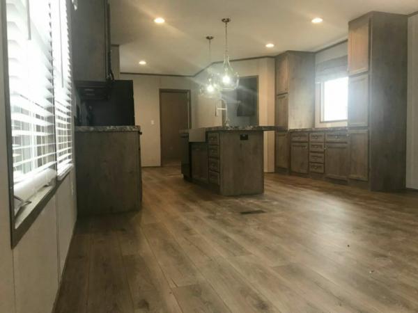 Photo 1 of 2 of home located at 5084 Red Maple Ln Fulton, MO 65251