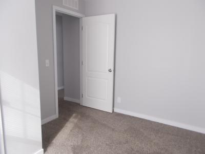 Mobile Home at 5001 South Ave Lot 32 Toledo, OH 43615