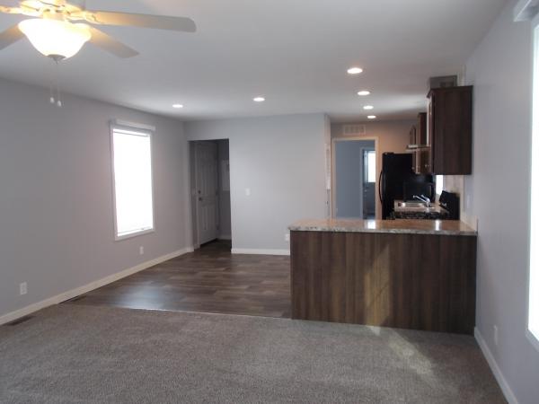 2019 Clayton 81FSN16723A Mobile Home