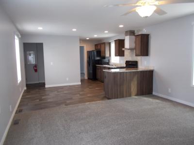 Photo 5 of 10 of home located at 5001 South Ave Lot 32 Toledo, OH 43615