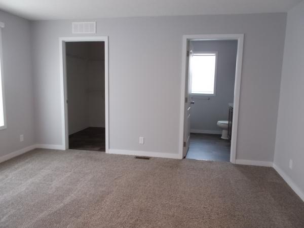 2019 Clayton 81FSN16723A Mobile Home