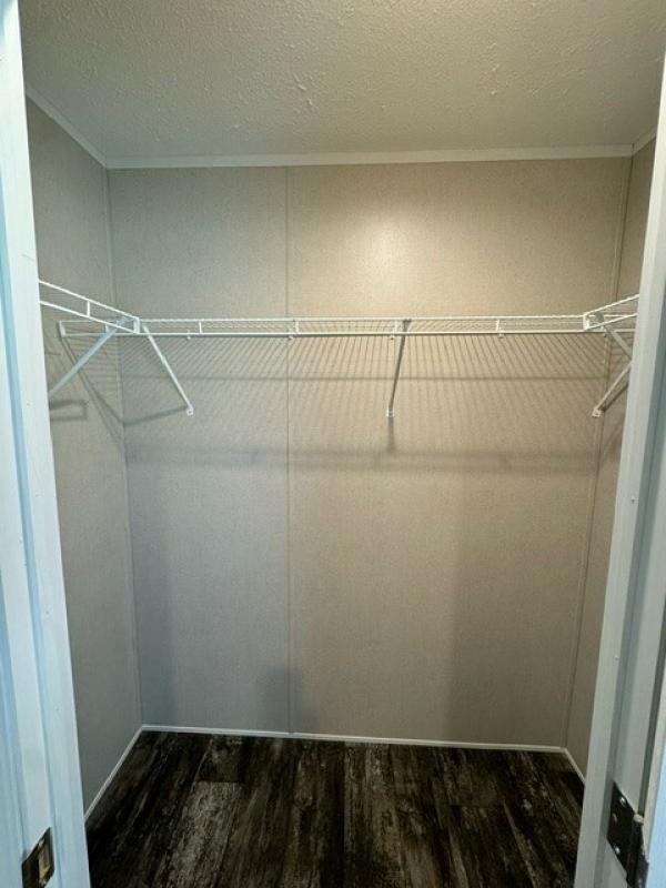 FLEETWOOD Mobile Home For Sale