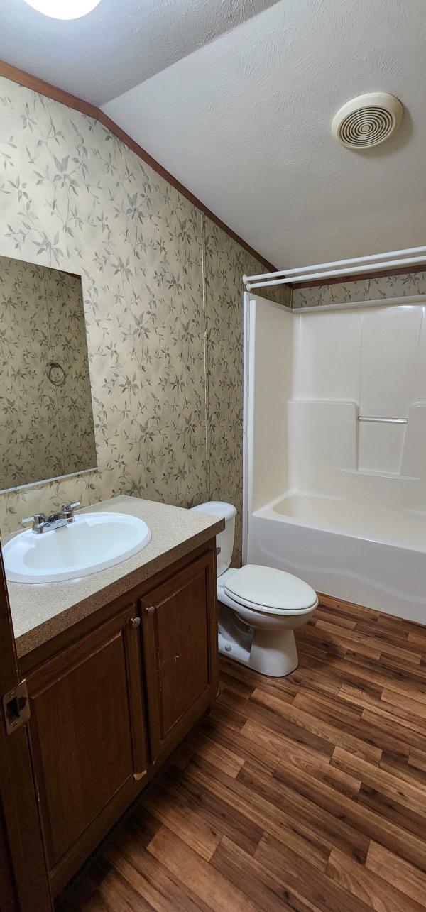 2012 CHAMPION NMSF693  Home