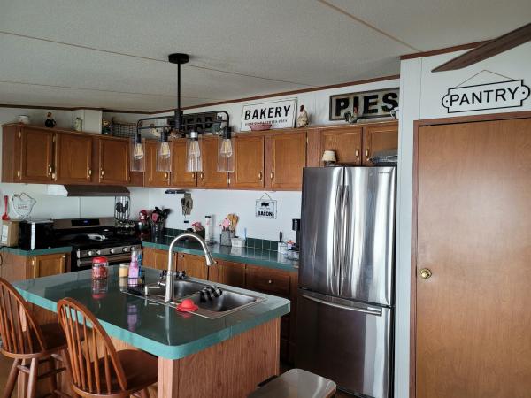 1999 FLEETWOOD 8134 Mojave 6763L  Home