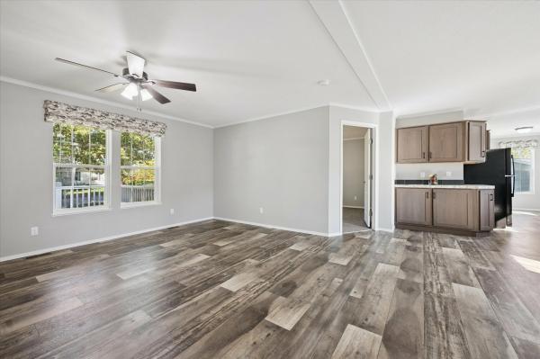 2025 Mansion 10 Mojave 4563Z  Home