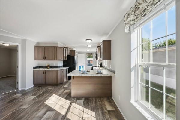 2025 Mansion 10 Mojave 4563Z  Home