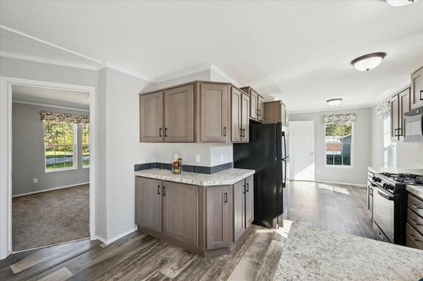 2025 Mansion 10 Mojave 4563Z  Home