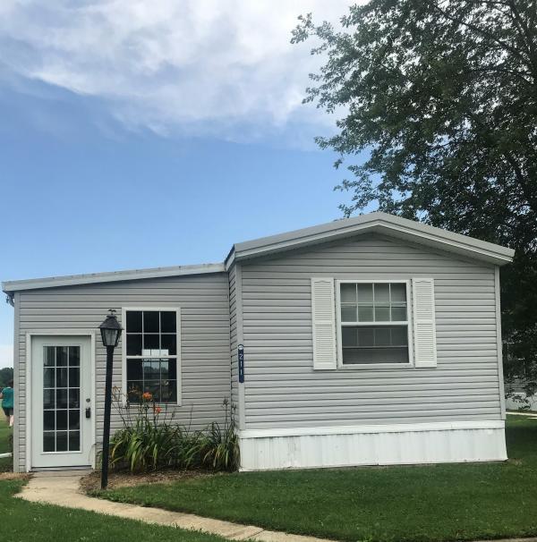 Photo 1 of 2 of home located at 211 Woodcrest Drive Marysville, OH 43040