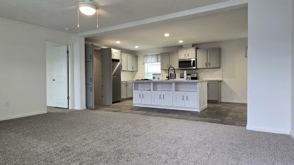 2026 Colony 197 DT1039-P  Home
