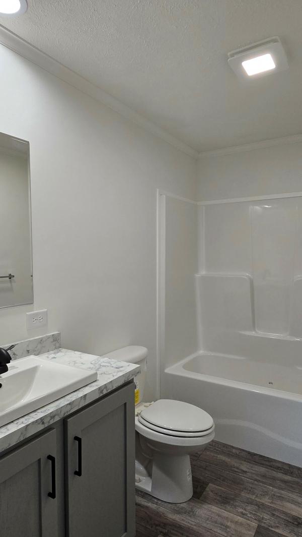 2026 Colony 197 DT1039-P  Home