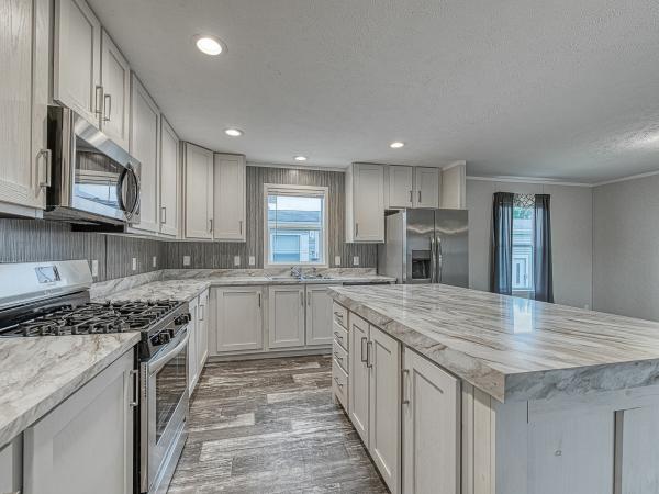 2022 Clayton 377 6028-7604 The Pulse  Home