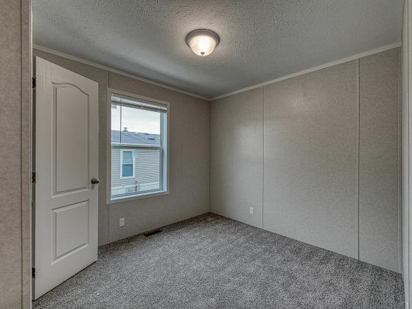 2022 Clayton 377 6028-7604 The Pulse  Home