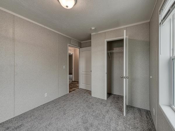 2022 Clayton 377 6028-7604 The Pulse  Home