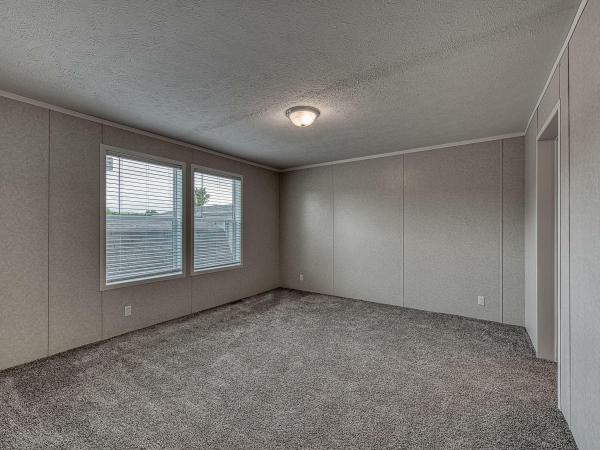 2022 Clayton 377 6028-7604 The Pulse  Home