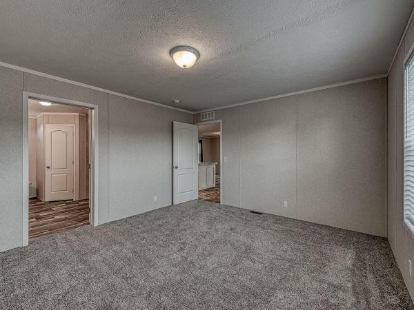 2022 Clayton 377 6028-7604 The Pulse  Home