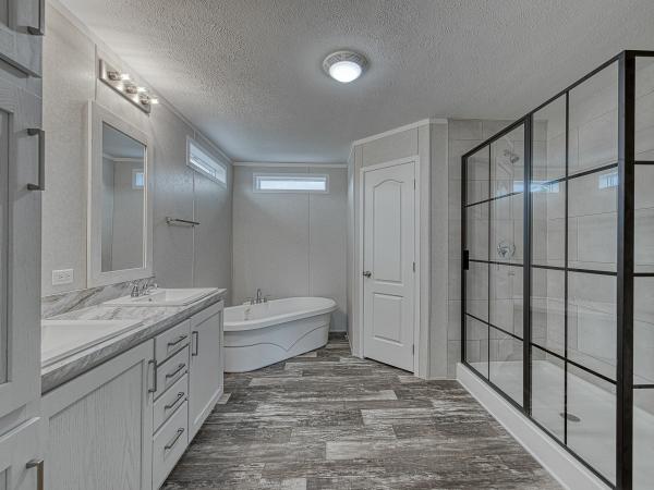 2022 Clayton 377 6028-7604 The Pulse  Home