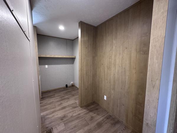 2023 43CEE16763EH23  Home