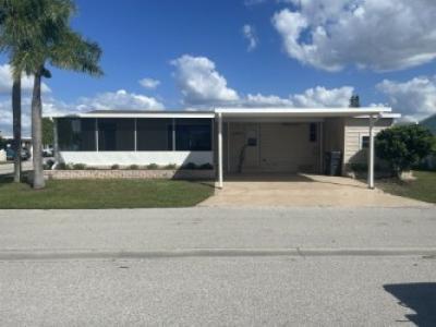 Photo 3 of 14 of home located at 4746 11th St E Bradenton, FL 34203
