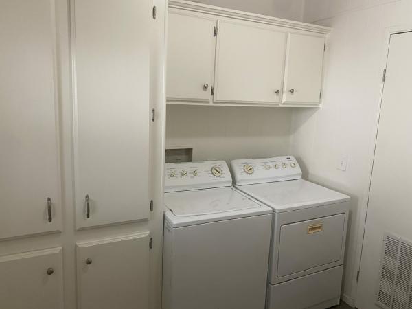 1985  Mobile Home For Sale