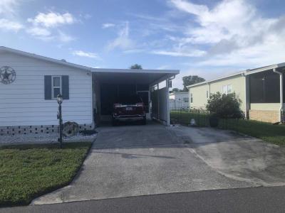 Photo 4 of 16 of home located at 313 Magnolia Dr Fruitland Park, FL 34731
