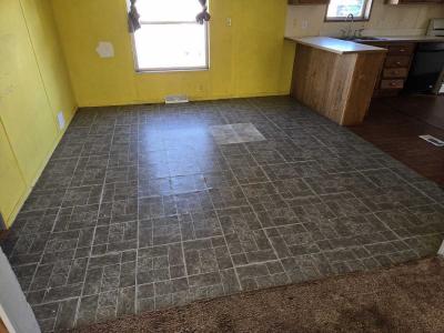 Photo 3 of 10 of home located at 3202 So. 12th St Unit 89 Marshalltown, IA 50158