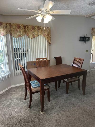 Photo 4 of 17 of home located at 4566 Drummond Pl. Lot #470 Lakeland, FL 33801