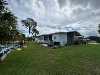 1986 vict Mobile Home