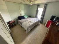 1986 vict Mobile Home