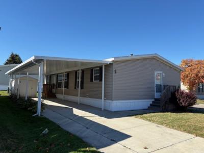 Mobile Home at 64 Bobolink St Rochester Hills, MI 48309