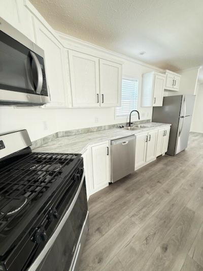 Photo 4 of 21 of home located at 2868 Ruby Way Drive Milford, MI 48380