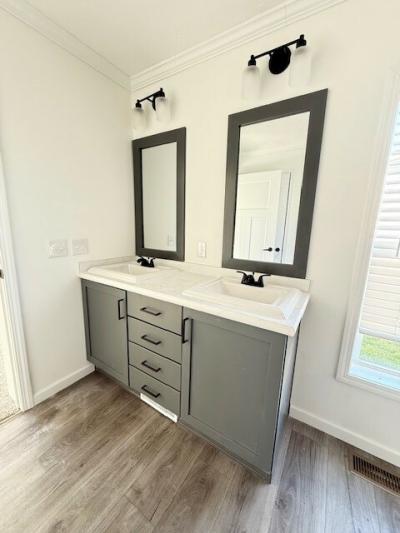 Photo 3 of 12 of home located at 2908 Boulder Ridge Trail Milford, MI 48380