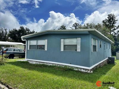Photo 3 of 36 of home located at 2828 NE 49th Avenue Lot 99 Ocala, FL 34470
