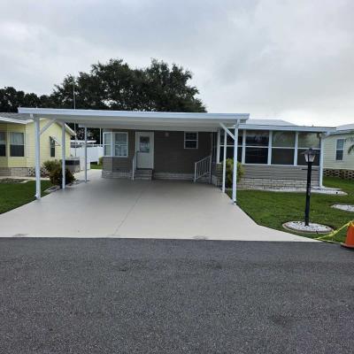 Mobile Home at 305 Woodbine Dr Sebring, FL 33870