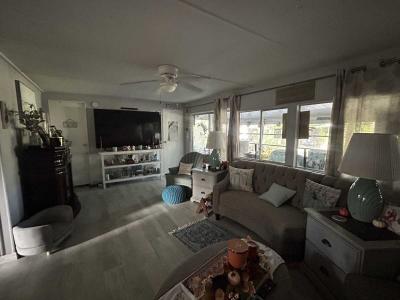 Photo 6 of 7 of home located at 91 Royal Palm Cr Port Orange, FL 32129