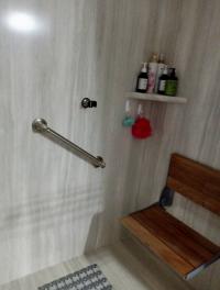 2000 Eaton Redman Manufactured Home