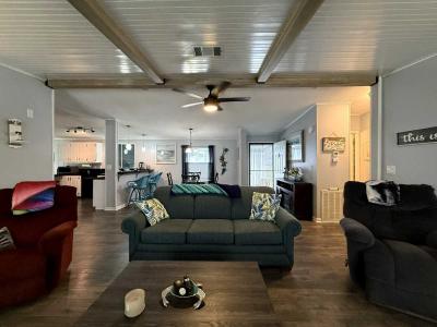 Mobile Home at 4412 Buena Vista Dr N Ellenton, FL 34222