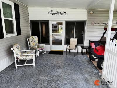 Photo 3 of 21 of home located at 427 Tulip Drive Fruitland Park, FL 34731