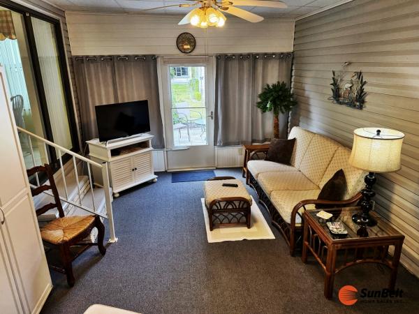1990 SUNC Mobile Home