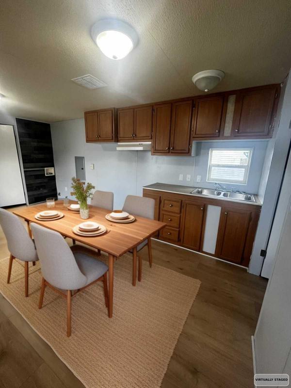 2012 Champion Manufactured Home