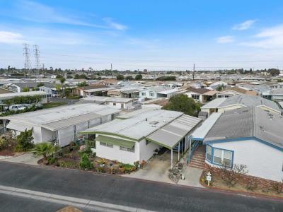 Photo 4 of 35 of home located at 19361 Brookhurst, #73 Huntington Beach, CA 92646