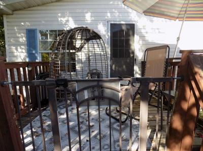 Photo 2 of 54 of home located at 23089 Suffield Lane Brownstown, MI 48134