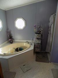 1996 Commodore Manufactured Home