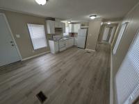 2005 Adrian mobile Home
