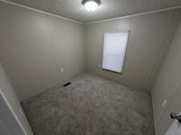 2005 Adrian mobile Home
